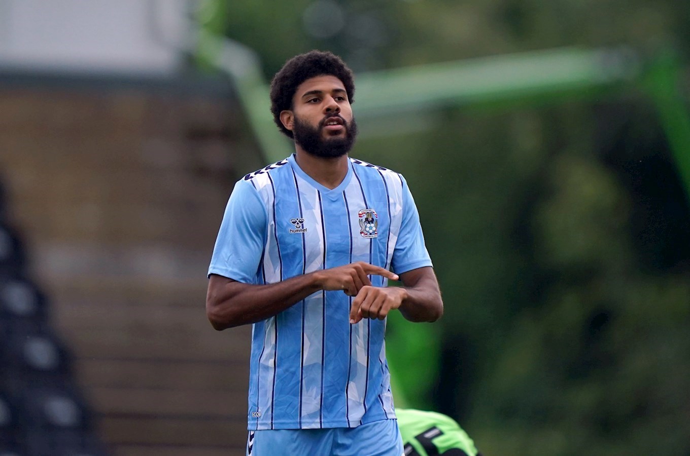 INTERVIEW: Ellis Simms looks back at first brace and aims for the season -  News - Coventry City